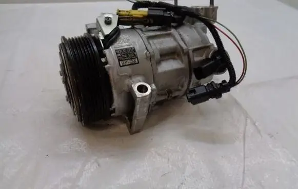 Citroen C3 Aircross Air conditioning (A/C) compressor (pump) 9834779880