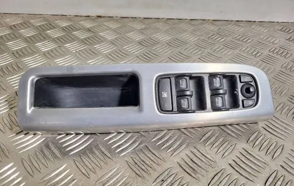 Volvo V50 Electric window control switch 30773211 03454120