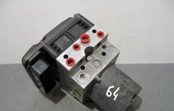 BMW X5 E70 ABS Pump Array