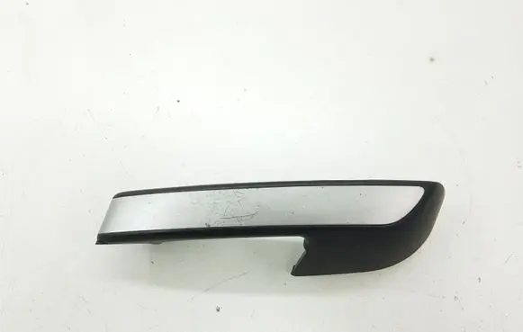 Chevrolet Captiva Front door interior handle trim C10020100510