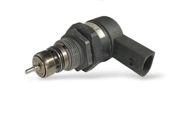 BMW 5 E60 E61 Fuel pressure regulator 0281002481