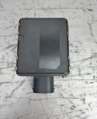 Mercedes-Benz CLA C118 X118 Distronic sensor radar 0009057011