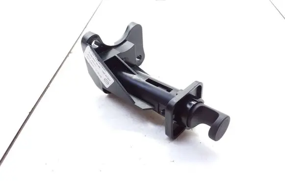 Mercedes-Benz A W169 Tie down hook / loop A1696900338 93525