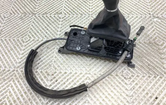 Seat Leon (5F) Gear shift rod 5Q1713025R
