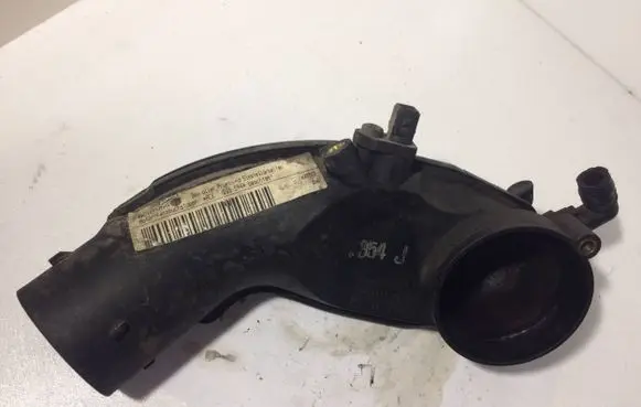 Audi A6 S6 C5 4B Air intake hose/pipe 078133356F 3915268906