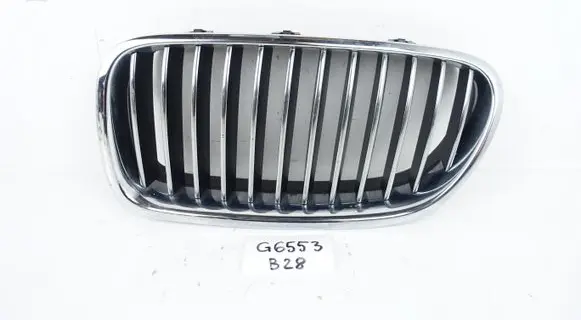 BMW 5 F10 F11 Front bumper upper radiator grill 7200727 7261355 7203649