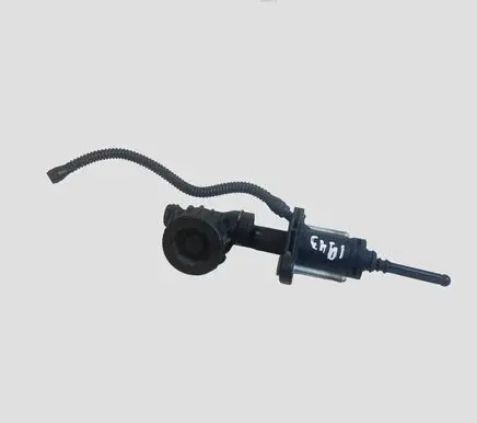 Opel Insignia A Clutch master cylinder 55561915 0351