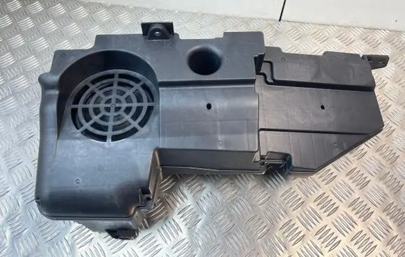 Audi A6 S6 C7 4G Subwoofer speaker 4G9035381A