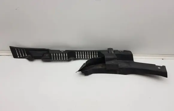 Volvo XC60 Other engine bay part 32216109