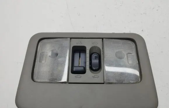 Nissan Murano Z50 Front seat light