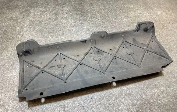 Ford Focus Front bumper skid plate/under tray JX7BF11782AA R4ZQA