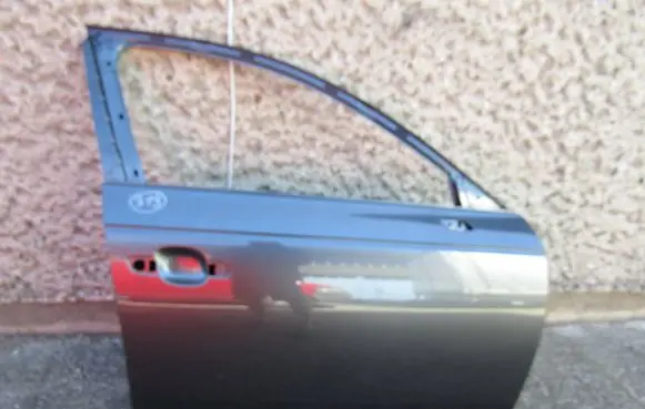 Audi A4 S4 B9 Front door 8W0831052