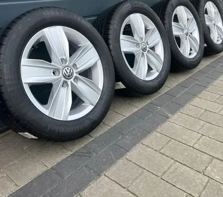 Volkswagen Caddy R15 alloy rim 2K5601025Q