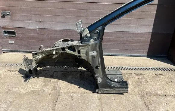 Front quarter panel