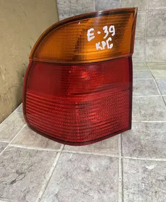 BMW 5 E39 Rear/tail lights 8361671