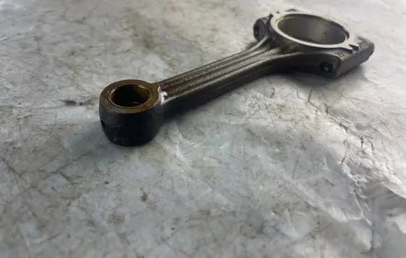 Volkswagen Polo V 6R Connecting rod/conrod 032t