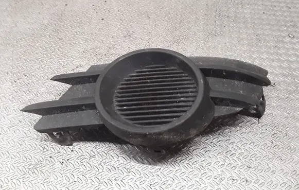 Opel Meriva A Front bumper lower grill 13193540LH