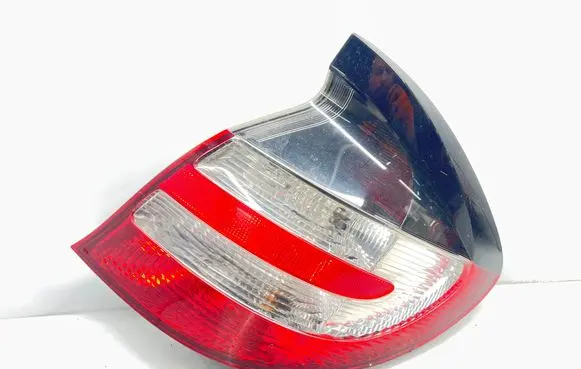 Mercedes-Benz C W203 Rear/tail lights A2038202664