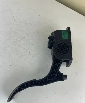 Skoda Fabia Mk2 (5J) Accelerator throttle pedal 0280755063 6Q1721503F