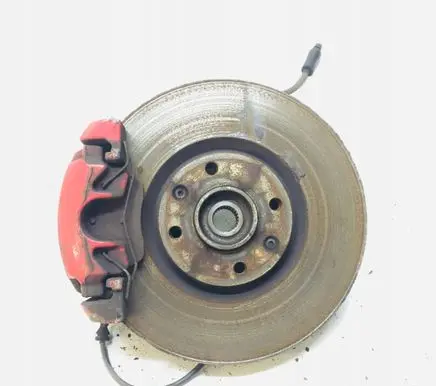 Peugeot 208 Front wheel hub spindle knuckle