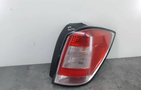 Opel Astra H Rear/tail lights 13223674