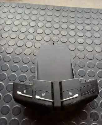 Porsche Cayenne (92A) Seat heating switch 7P5927325AA 000000004 5HB01196700