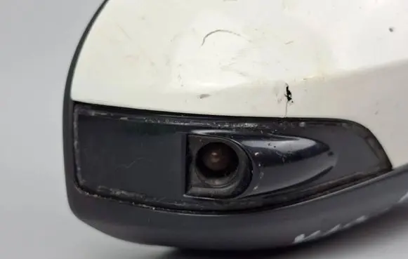 Toyota Yaris Front door electric wing mirror E8025614