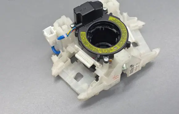 Peugeot 4007 Steering angle sensor 8651A084 8600A228 0817203231