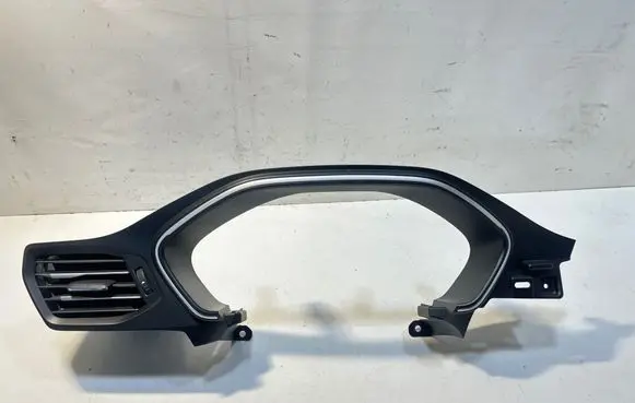 Dashboard trim
