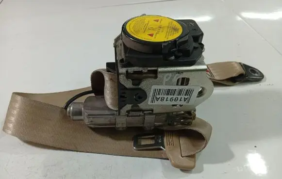 Alfa Romeo 147 Front seatbelt 