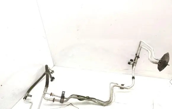 Citroen Xsara Picasso Air conditioning (A/C) pipe/hose 9640388580