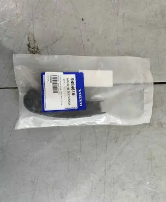 Volvo V70 Wiper trim 9484616