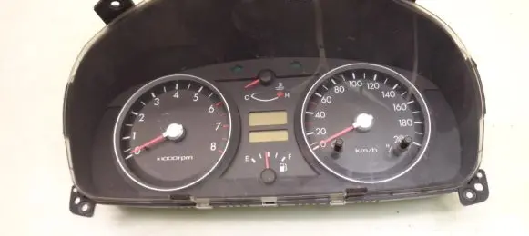 Hyundai Tiburon Speedometer (instrument cluster) 940031C050