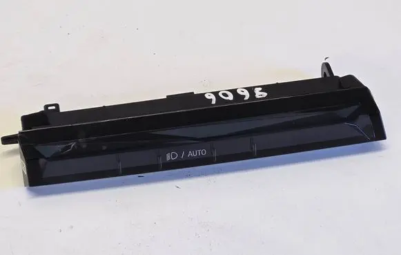 BMW 5 G60 G61 Light switch 5B350F6