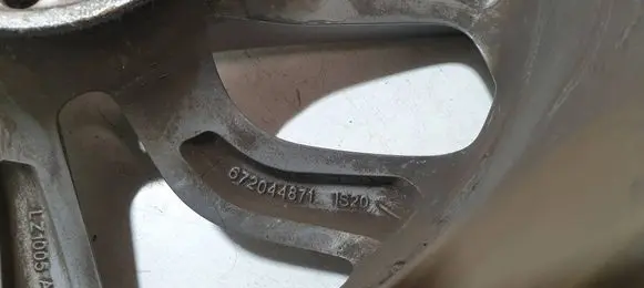 R16 alloy rim