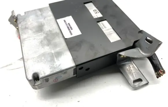 Toyota Avensis T250 Engine control unit/module ECU MB275000
