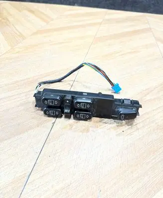 Mercedes-Benz S W220 Electric window control switch 2208201010 501698005 240999A