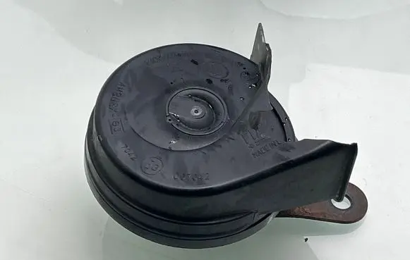 KIA Sorento Horn signal 96610C5200