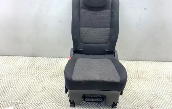 Volkswagen Sharan Rear seat 