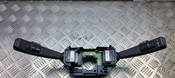 Volvo V60 Indicator stalk 31264168 31334647