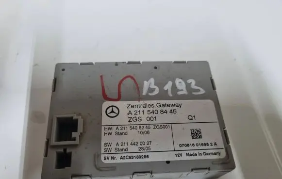 Mercedes-Benz CLS C219 Gateway control module A2115408245 A2114420027 A2115408445