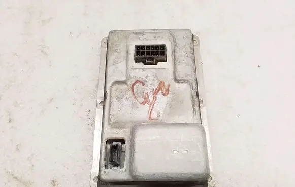 Volkswagen Phaeton Headlight ballast module Xenon 89027892