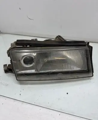 Skoda Octavia Mk1 (1U) Headlight/headlamp 086651104R