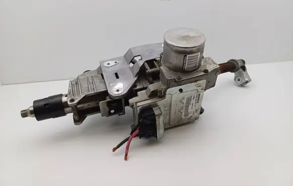 Renault Megane II Power steering pump 8200445347A
