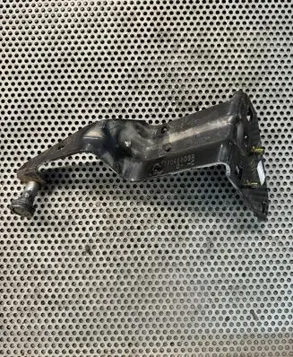Renault Master III Sliding door upper roller guide/hinge 777946809R