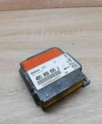 Audi A6 S6 C5 4B Airbag control unit/module 4b0959655j 0285001307