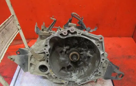 Toyota Auris 150 Manual 6 speed gearbox ARISSKRZYNIABIEGOW