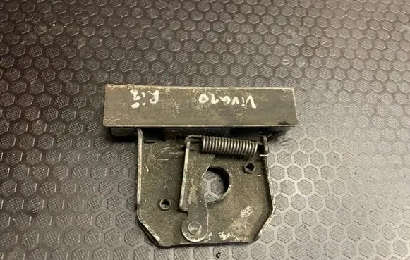 Opel Vivaro Engine bonnet/hood lock/catch 