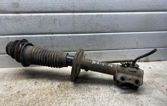 Toyota Yaris Front shock absorber/damper