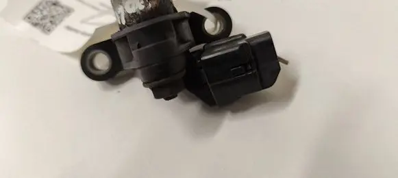 Volvo V70 Crankshaft position sensor 30637803